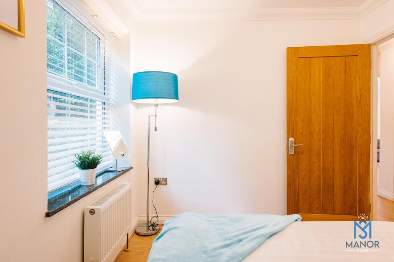 05Th Residence Of Lord Avenue Sleeps Five People Northampton Eksteriør billede