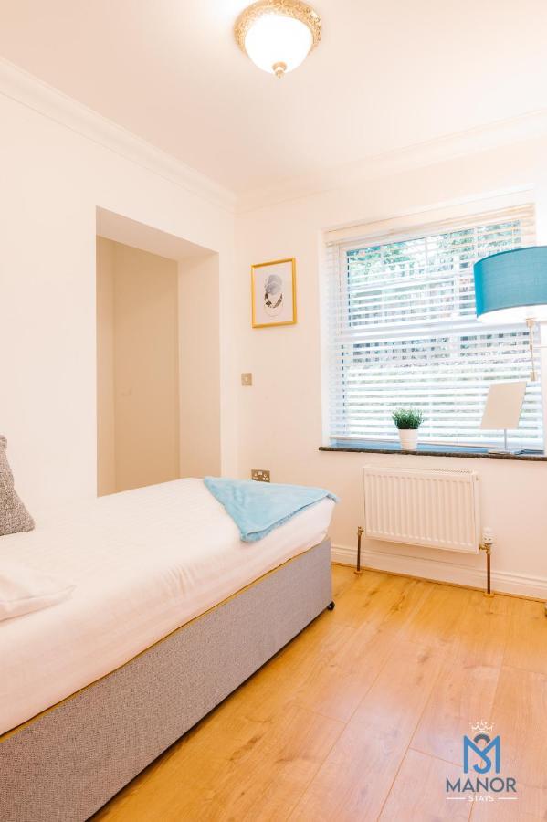 05Th Residence Of Lord Avenue Sleeps Five People Northampton Eksteriør billede