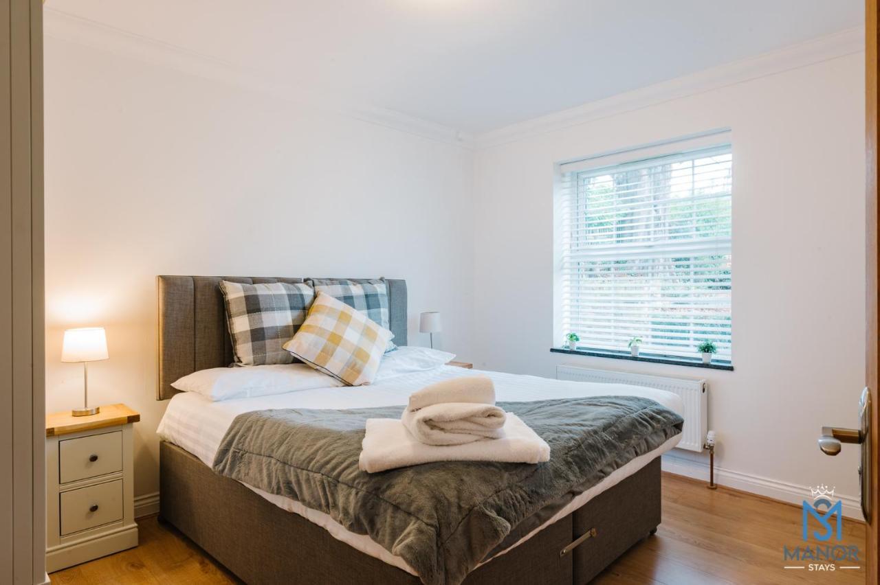 05Th Residence Of Lord Avenue Sleeps Five People Northampton Eksteriør billede